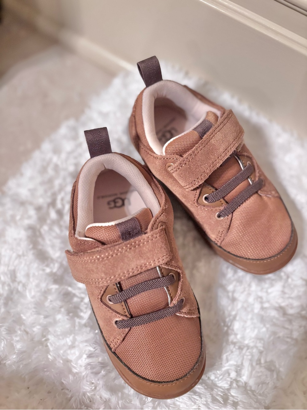 UGG Kids Tan/Brown Suede & Mesh Sneaker